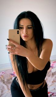 Enfes ve Azgın Kayseri Escort Bayan: Rengarenk Hayatınızın Yeni Çizgisi