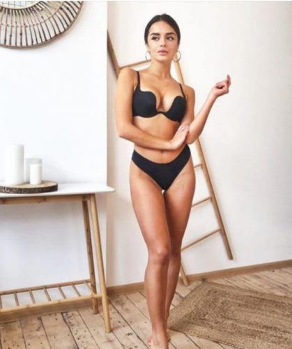 Kayseri Merkez Escort Bayanları - Enfes Güzellikteki Unutulmaz Deneyim