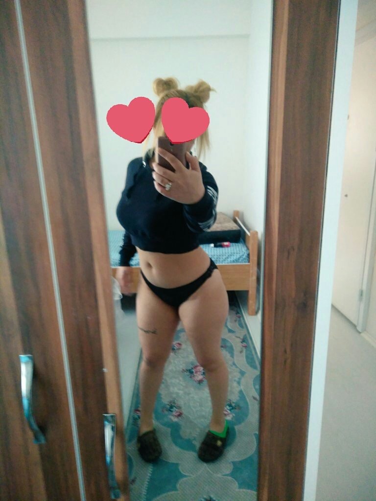 Kayseri'deki Büyüleyici Dans Eden Escort Bayanlar