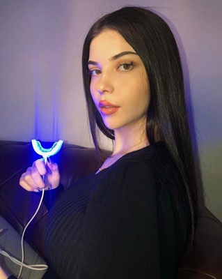 Talas Escort İlanları: Dolgun, Uzun Boylu Güzel